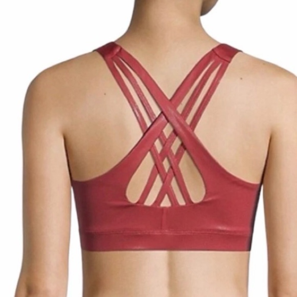 ID Ideology Metallic Shine‎ Strappy Back Sports Bra Top
Size M NWT